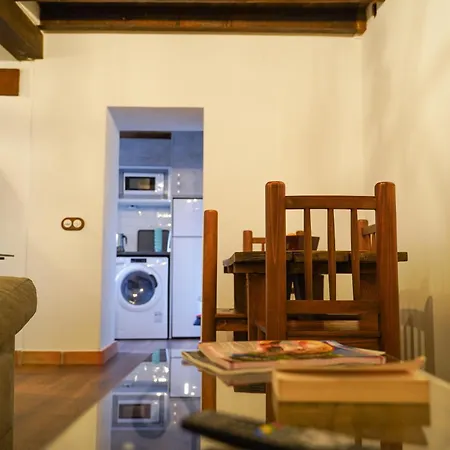 La Casa De La Tía Antonia Apartamento Arenas de San Pedro